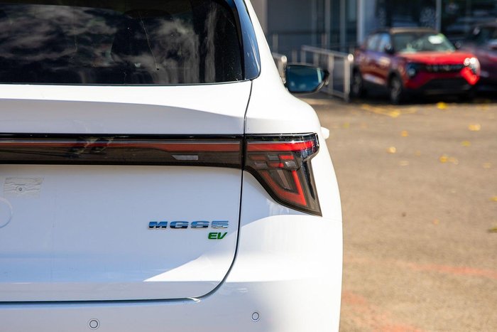2026 MG MGS5 EV Essence 62