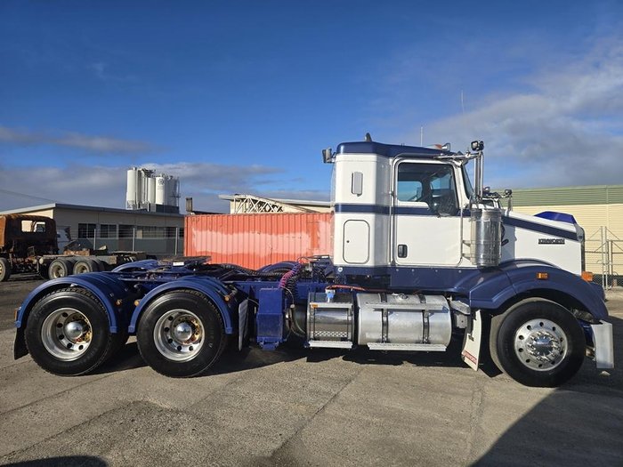 2018 Kenworth T400 Series