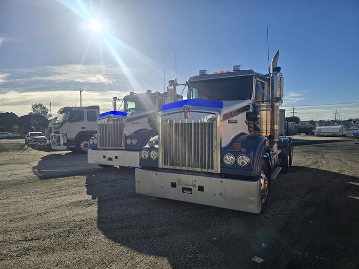 2018 Kenworth T400 Series