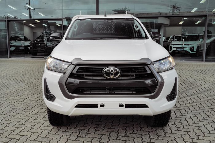 2021 Toyota Hilux SR