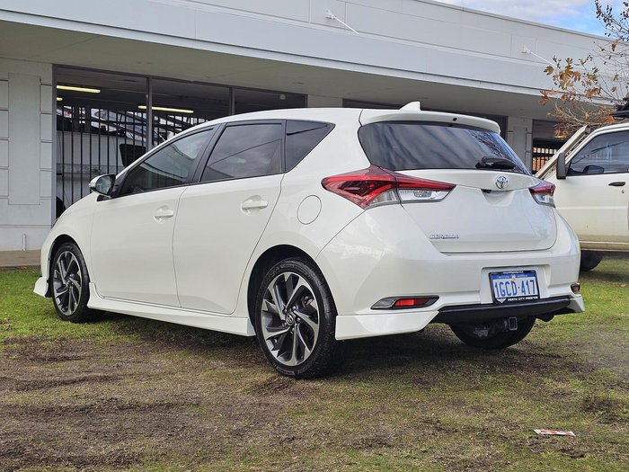 2016 Toyota Corolla SX