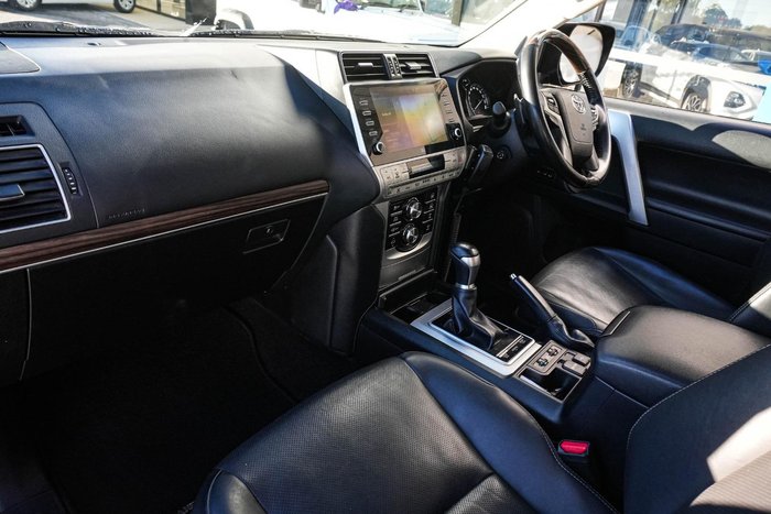 2022 Toyota Landcruiser Prado Kakadu