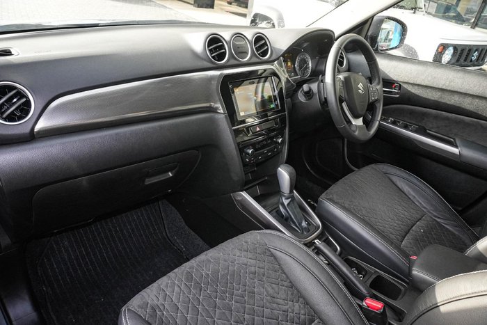 2023 Suzuki Vitara Turbo