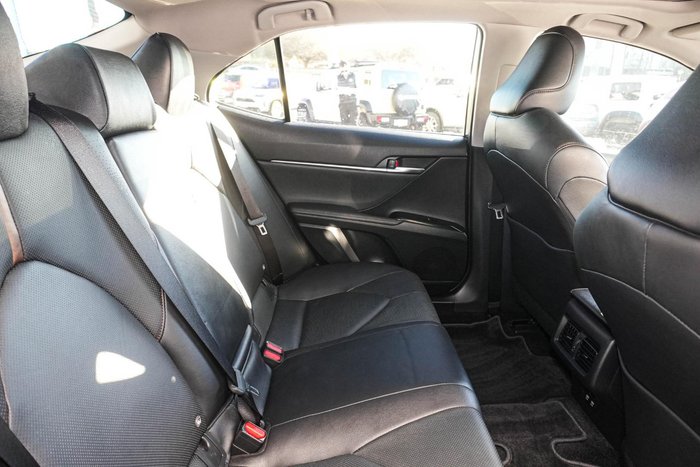 2019 Toyota Camry SL