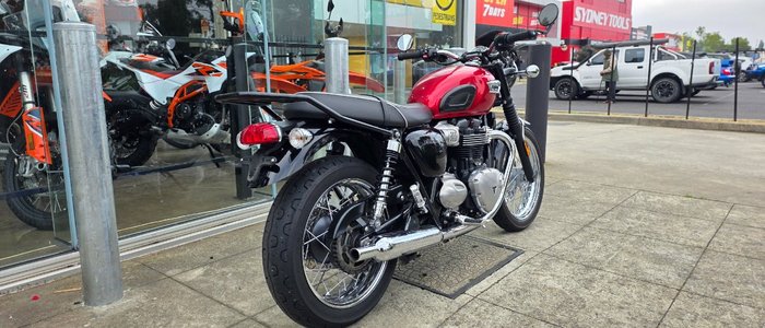 2019 Triumph BONNEVILLE T100 BLACK