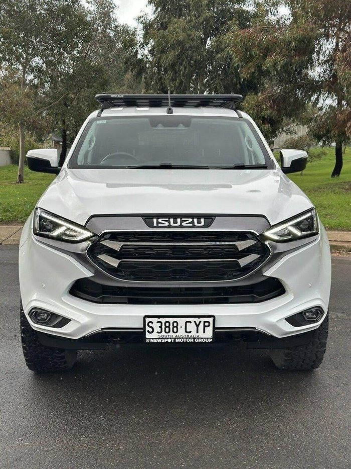 2023 Isuzu MU-X LS-T