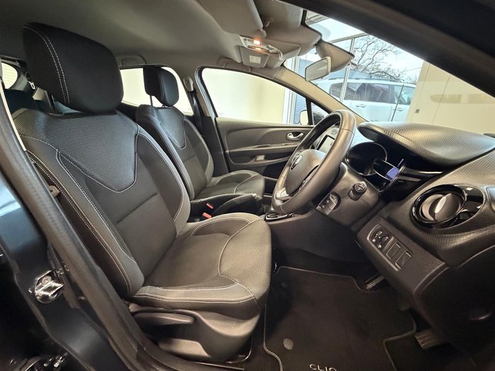 2019 Renault Clio Formula Edition
