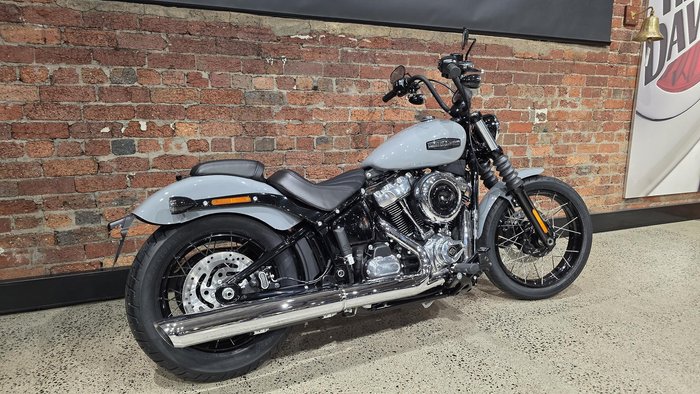 Harley-Davidson Street Bob 117 (FXBB) Softail