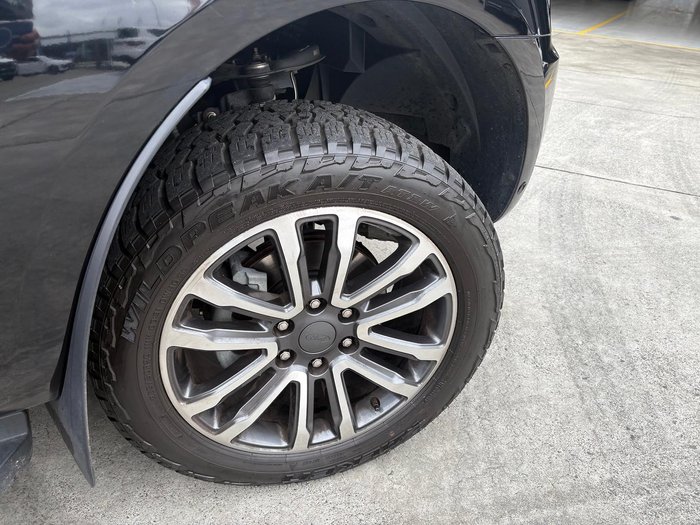 2022 Ford Everest Titanium