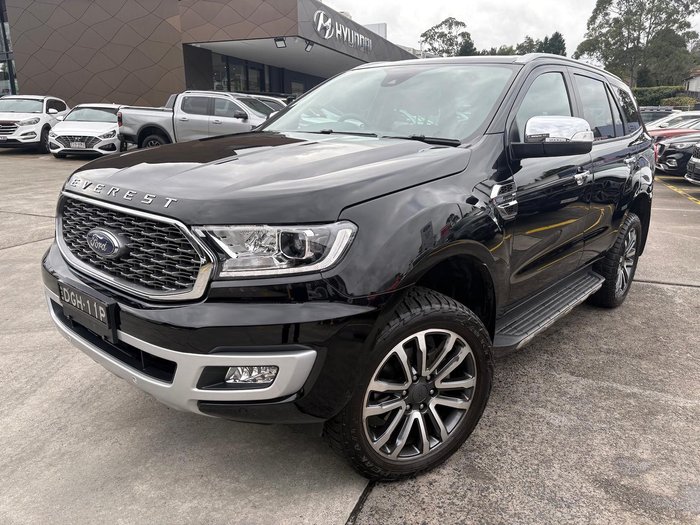 2022 Ford Everest Titanium