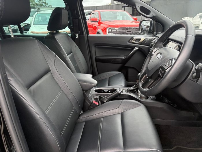 2022 Ford Everest Titanium