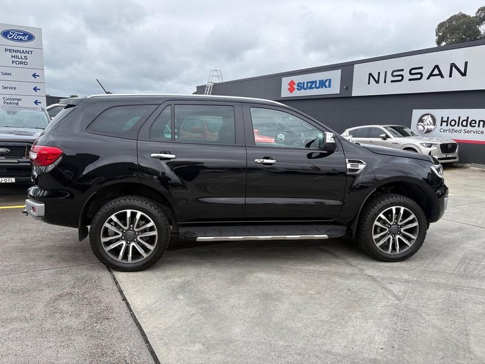 2022 Ford Everest Titanium