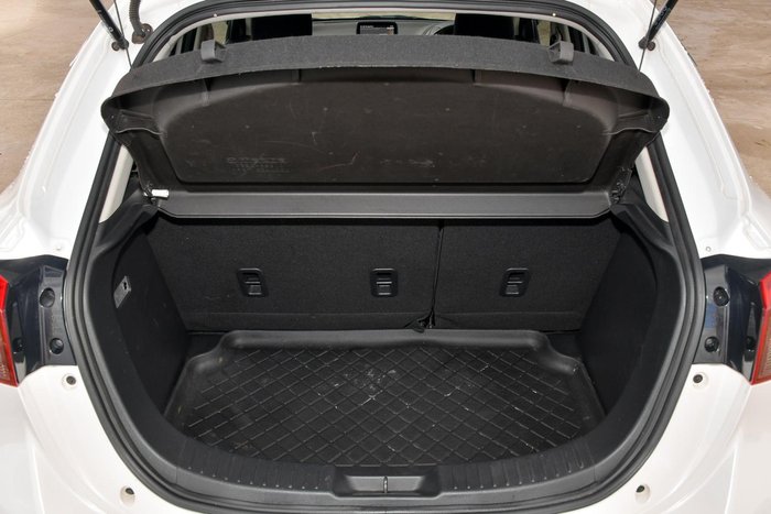 2017 Mazda 2 Maxx