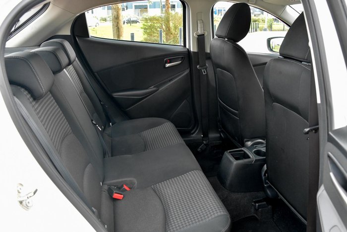 2017 Mazda 2 Maxx
