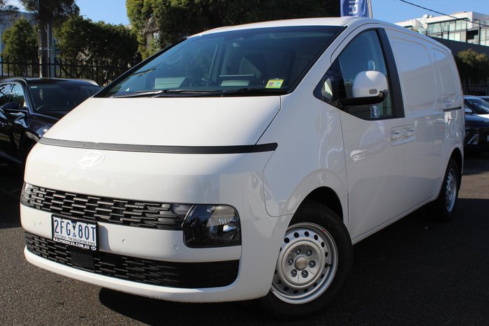 2026 Hyundai STARIA LOAD