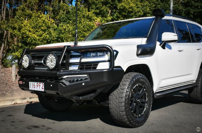2022 Toyota Landcruiser VX