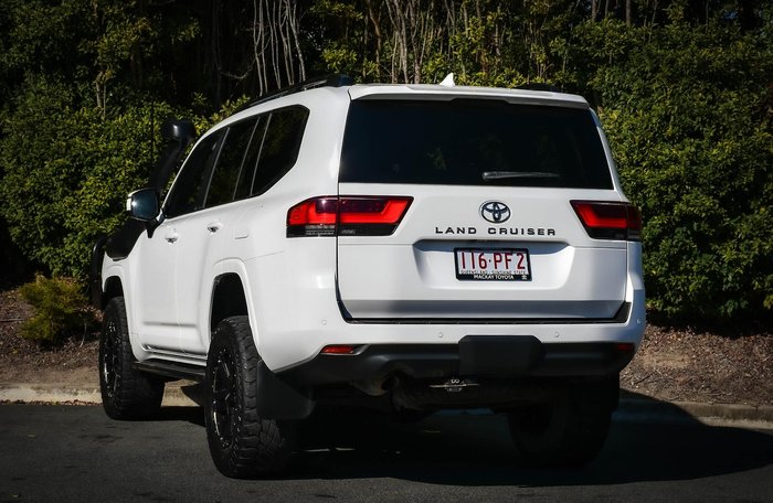 2022 Toyota Landcruiser VX