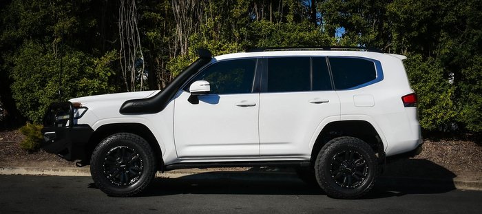 2022 Toyota Landcruiser VX