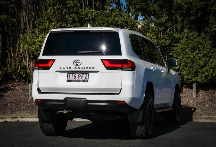 2022 Toyota Landcruiser VX