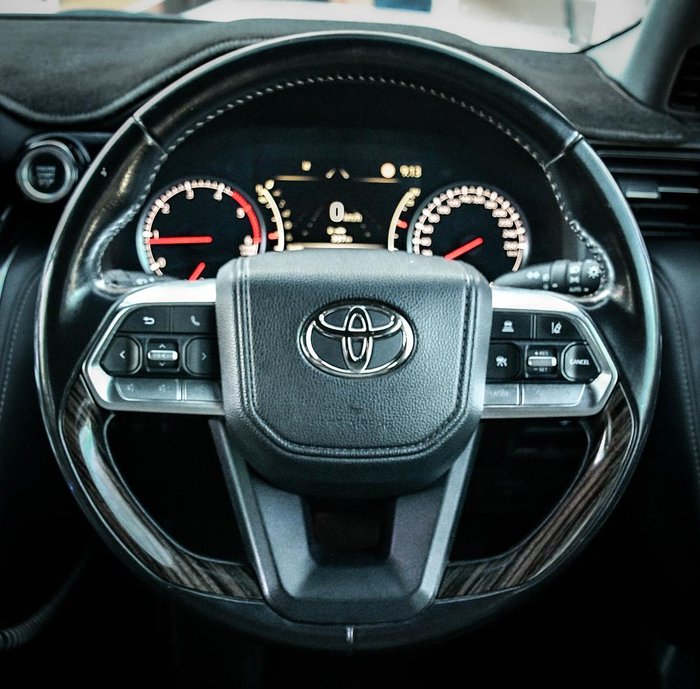 2022 Toyota Landcruiser VX
