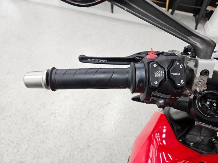 2022 DUCATI STREETFIGHTER V4 Red