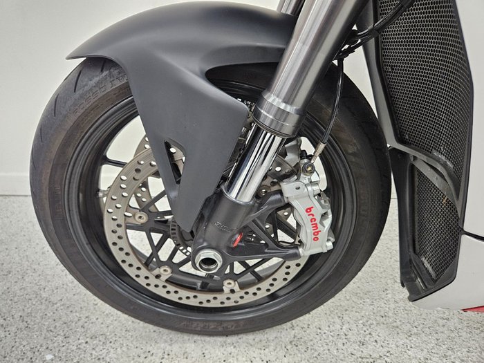 2022 DUCATI STREETFIGHTER V4 Red