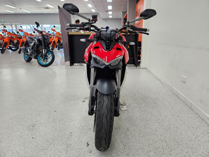 2022 DUCATI STREETFIGHTER V4 Red