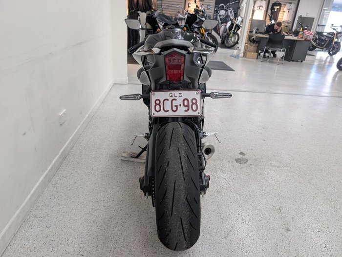 2025 YAMAHA YZF-R7LA Black