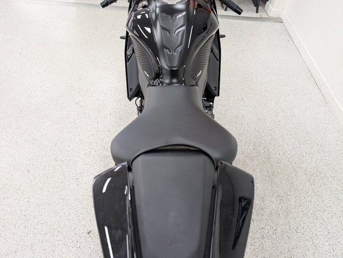 2025 YAMAHA YZF-R7LA Black
