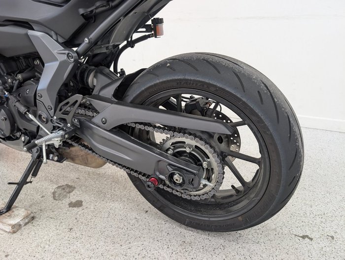 2025 YAMAHA YZF-R7LA Black