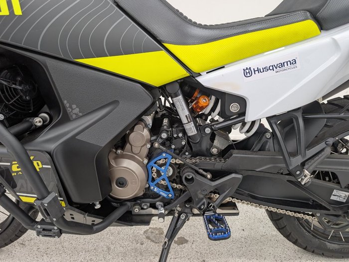 2022 HUSQVARNA NORDEN 901 Black