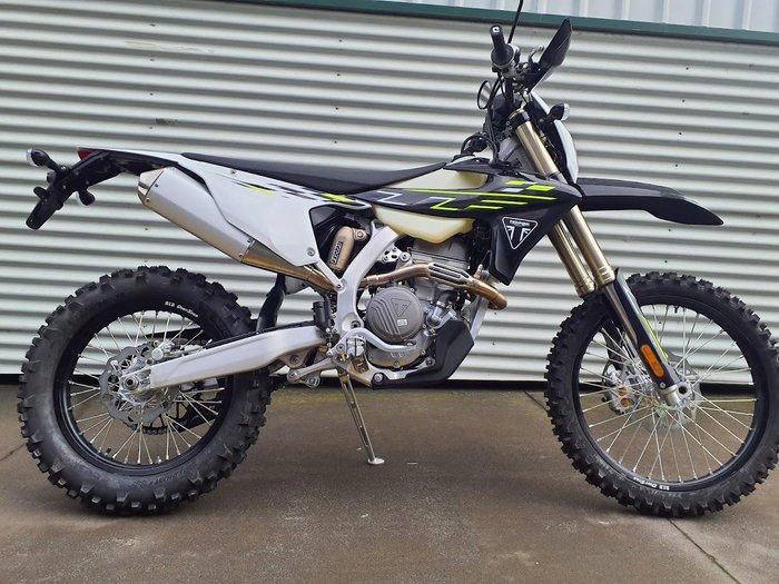 2026 Triumph TF 250-E Off Road Black