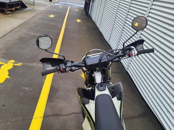 2026 Triumph TF 250-E Off Road Black
