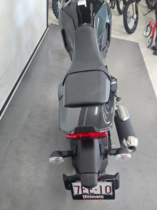 2026 Kawasaki KLE500 KLE500CTFNW GREY