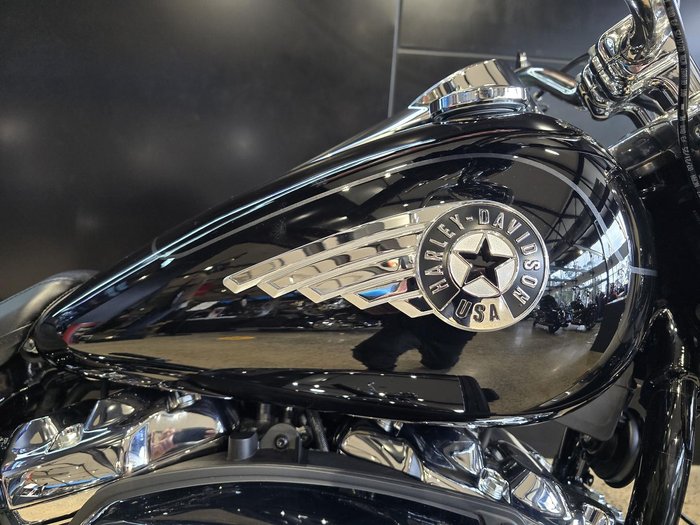 Harley-Davidson Fat Boy 117 (FLFB) Softail