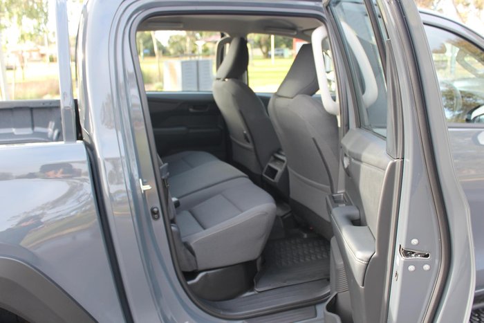 2025 Toyota Hilux