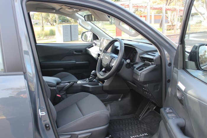 2025 Toyota Hilux