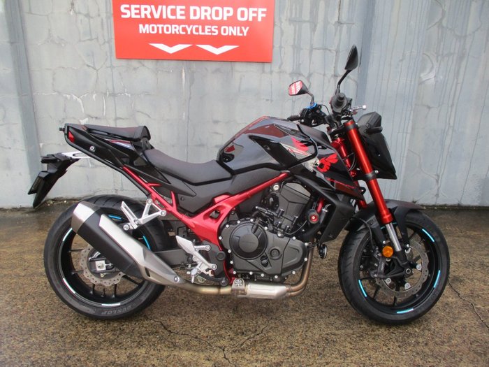 2023 Honda CB750 (HORNET) BLACK