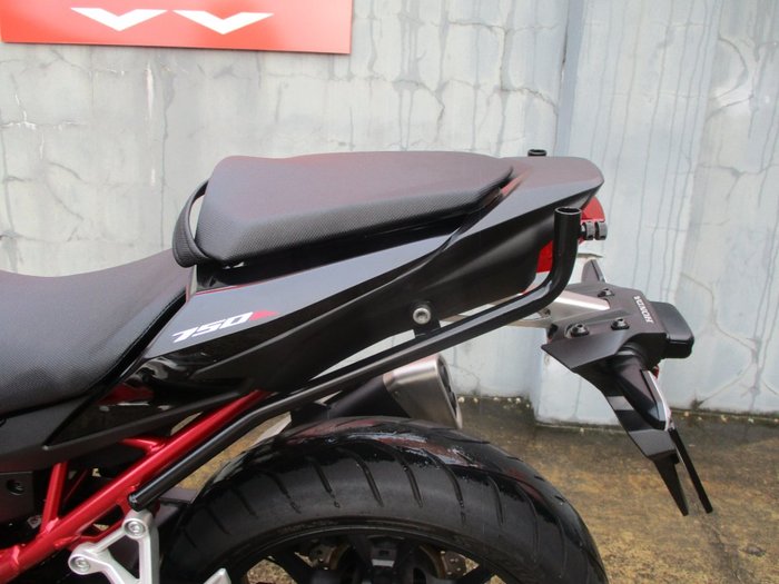 2023 Honda CB750 (HORNET) BLACK