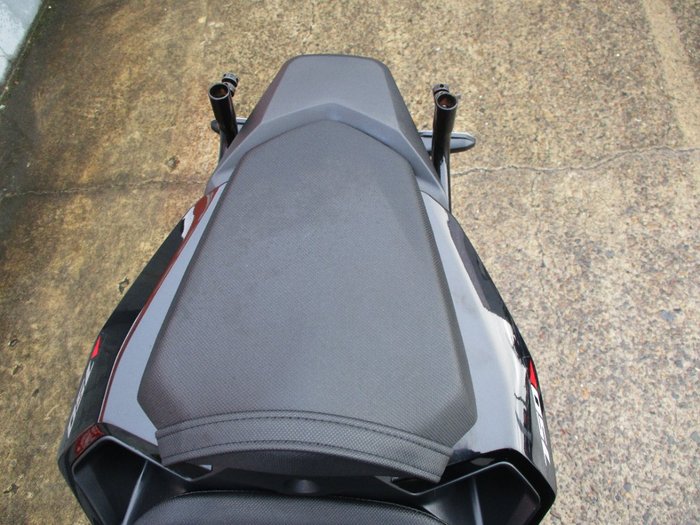 2023 Honda CB750 (HORNET) BLACK