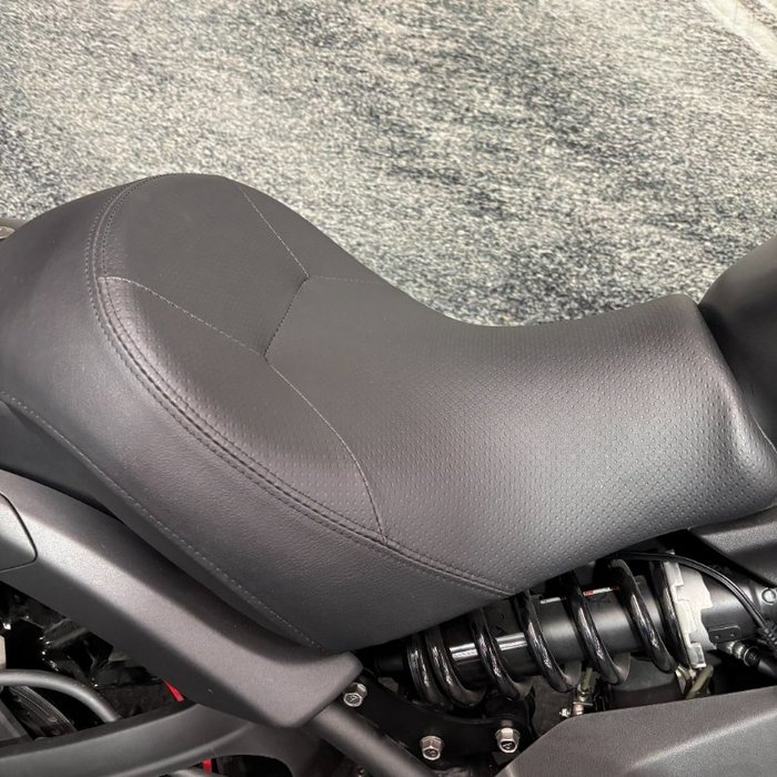 2019 Kawasaki VULCAN S (EN650 LAMS) BLACK