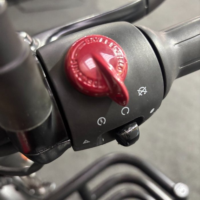 2024 Royal Enfield CLASSIC 350 DARK Black