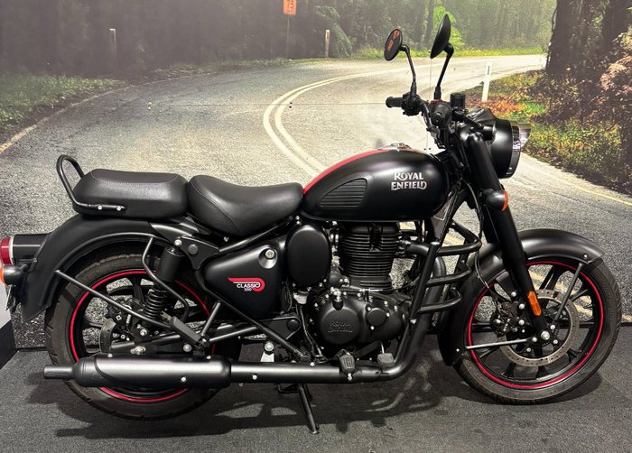 2024 Royal Enfield CLASSIC 350 DARK Black