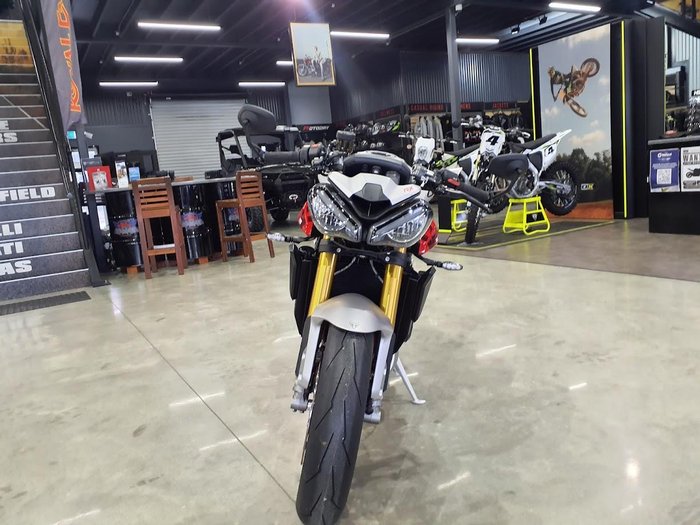 2026 Triumph Street Triple 765 RX Street Triple Silver