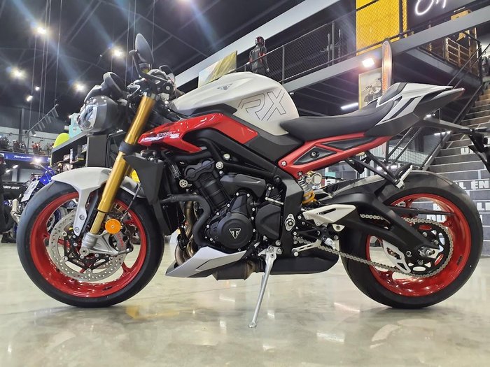 2026 Triumph Street Triple 765 RX Street Triple Silver