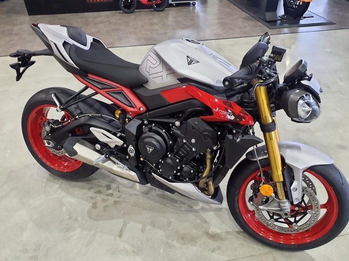 2026 Triumph Street Triple 765 RX Street Triple Silver
