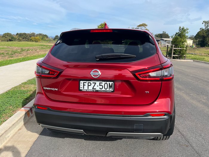 2021 NISSAN QASHQAI Ti