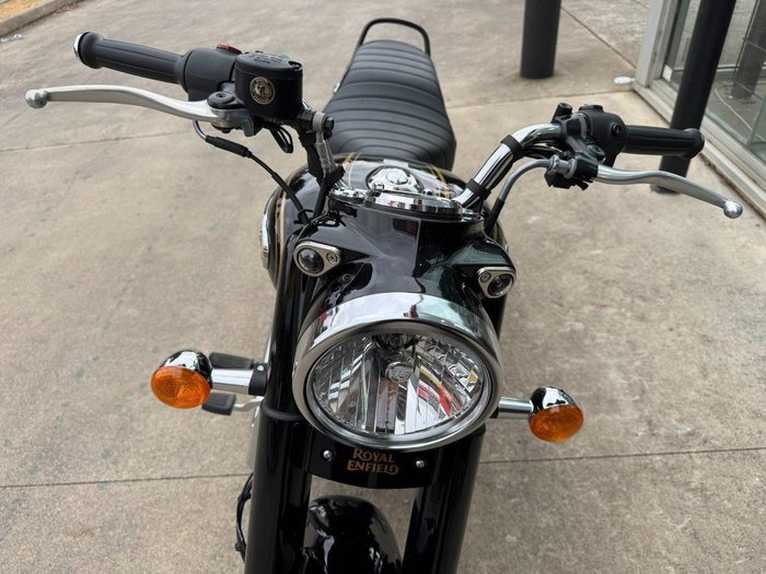 2025 Royal Enfield Bullet 350 Bullet 350 Black