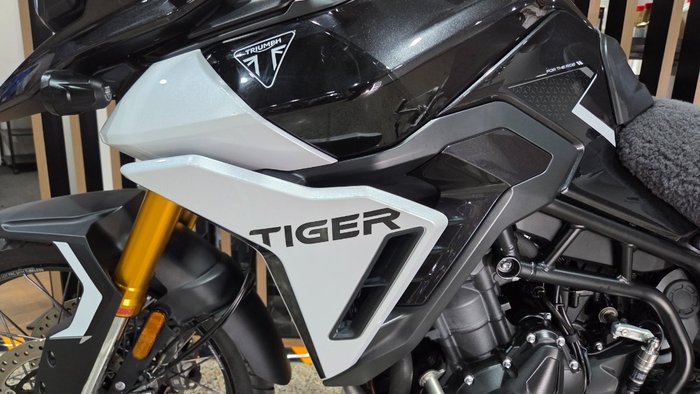2025 Triumph TIGER 900 RALLY PRO Black