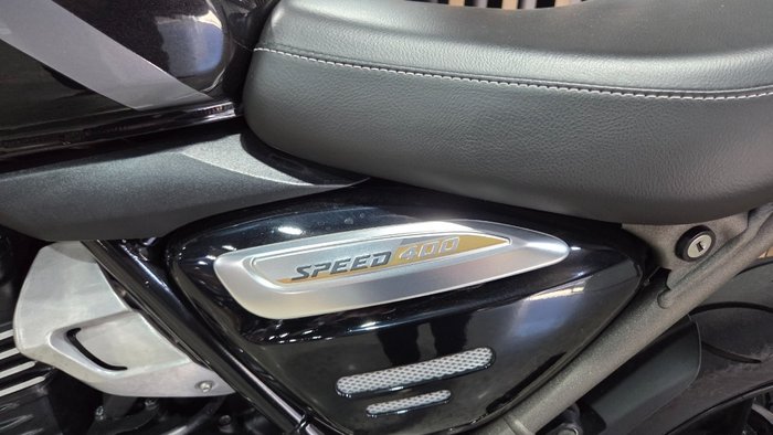 2025 Triumph SPEED 400 Black